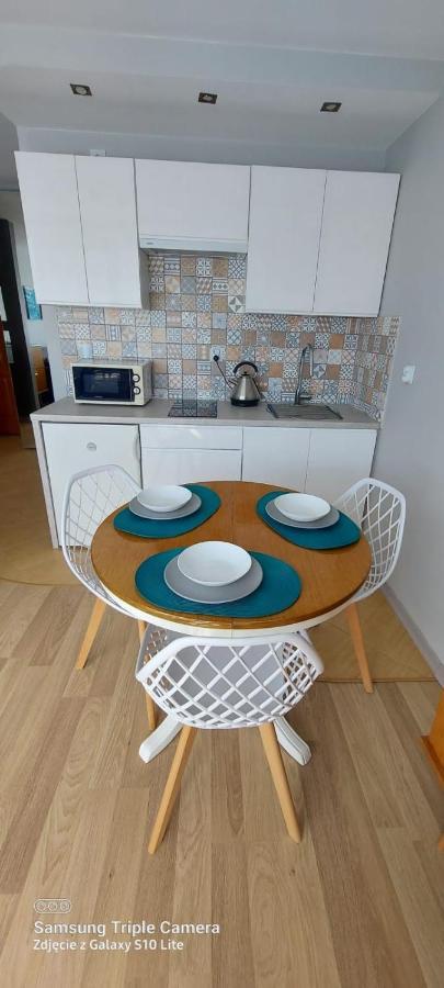 Апартаменты Apartament Wakacyjny Свиноуйсьце Экстерьер фото