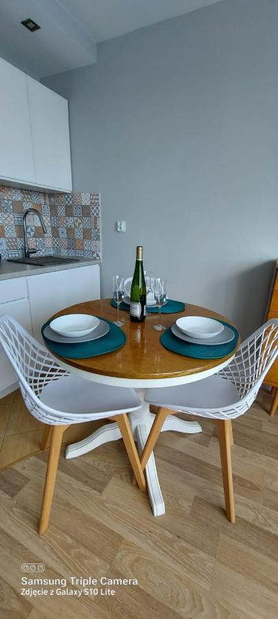 Апартаменты Apartament Wakacyjny Свиноуйсьце Экстерьер фото